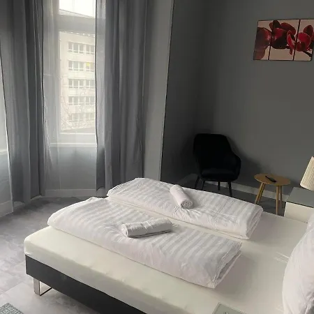 Treestyle Superior Bed & Breakfast 3*