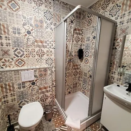 Treestyle Superior فندق مبيت وإفطار 3*